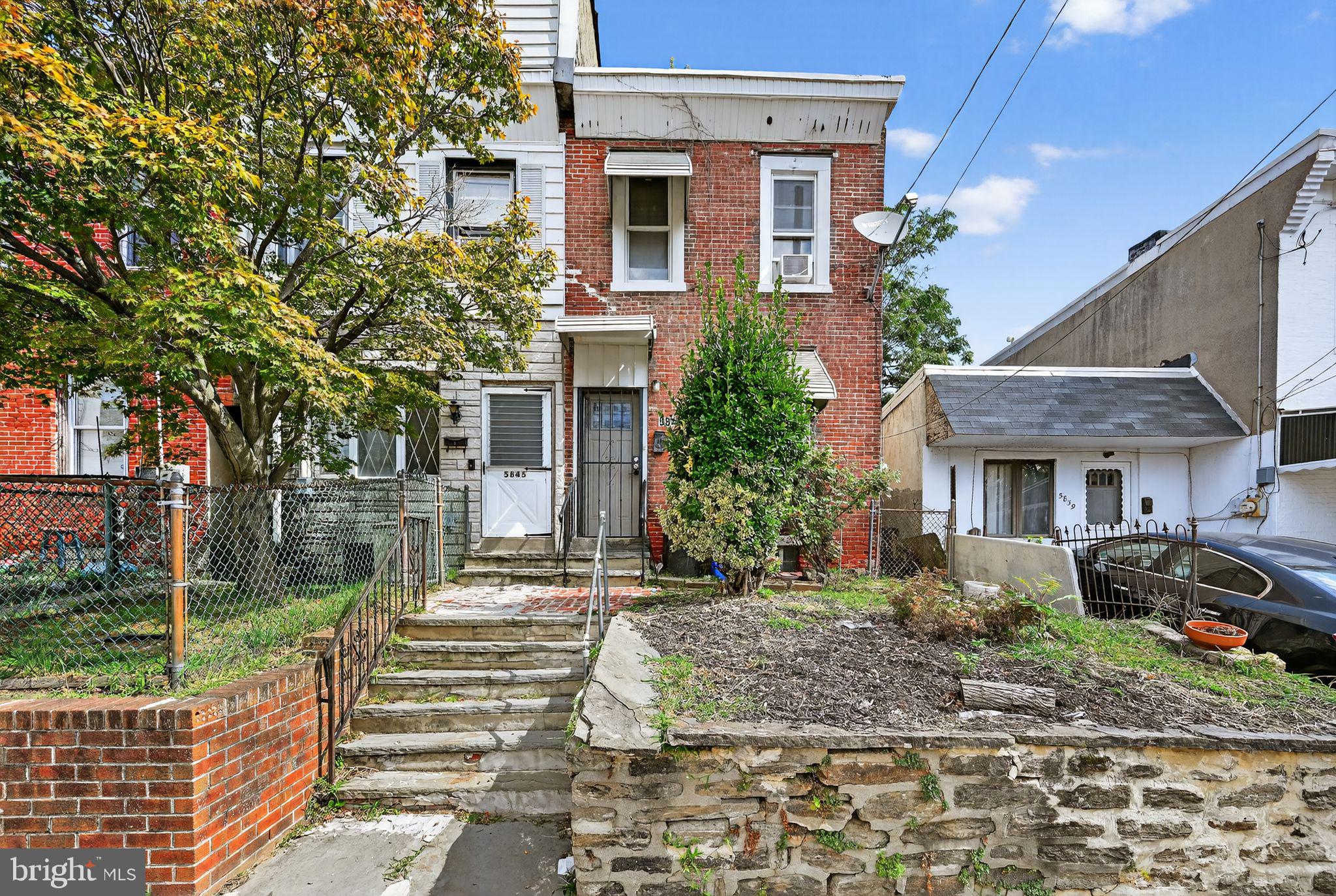 5843 MAGNOLIA STREET