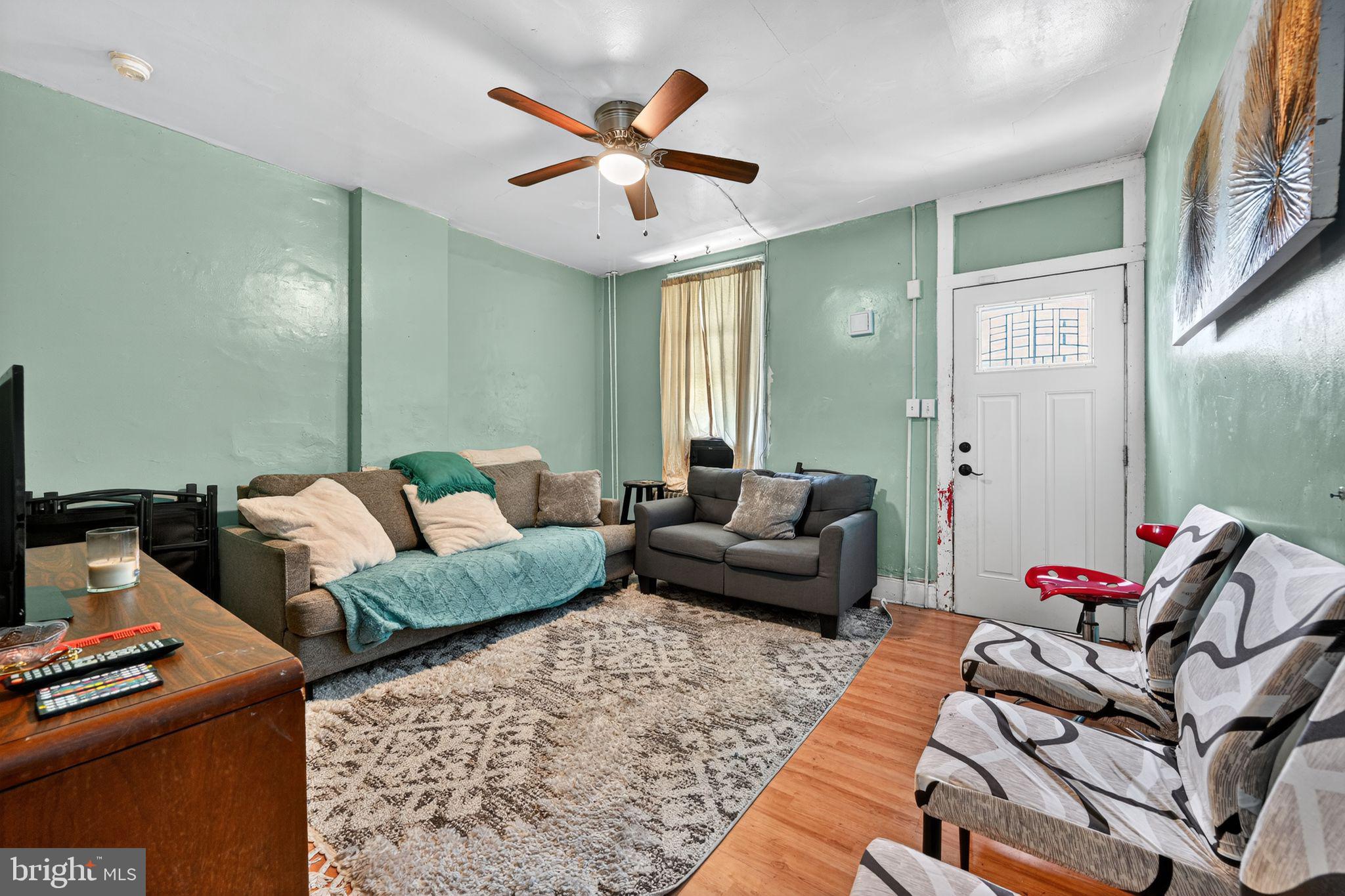 5843 MAGNOLIA STREET