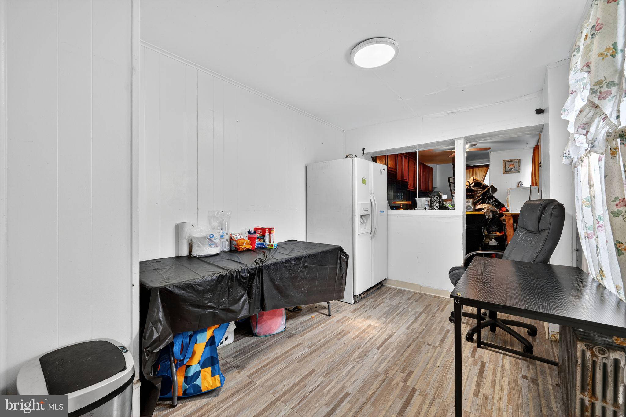 5843 MAGNOLIA STREET