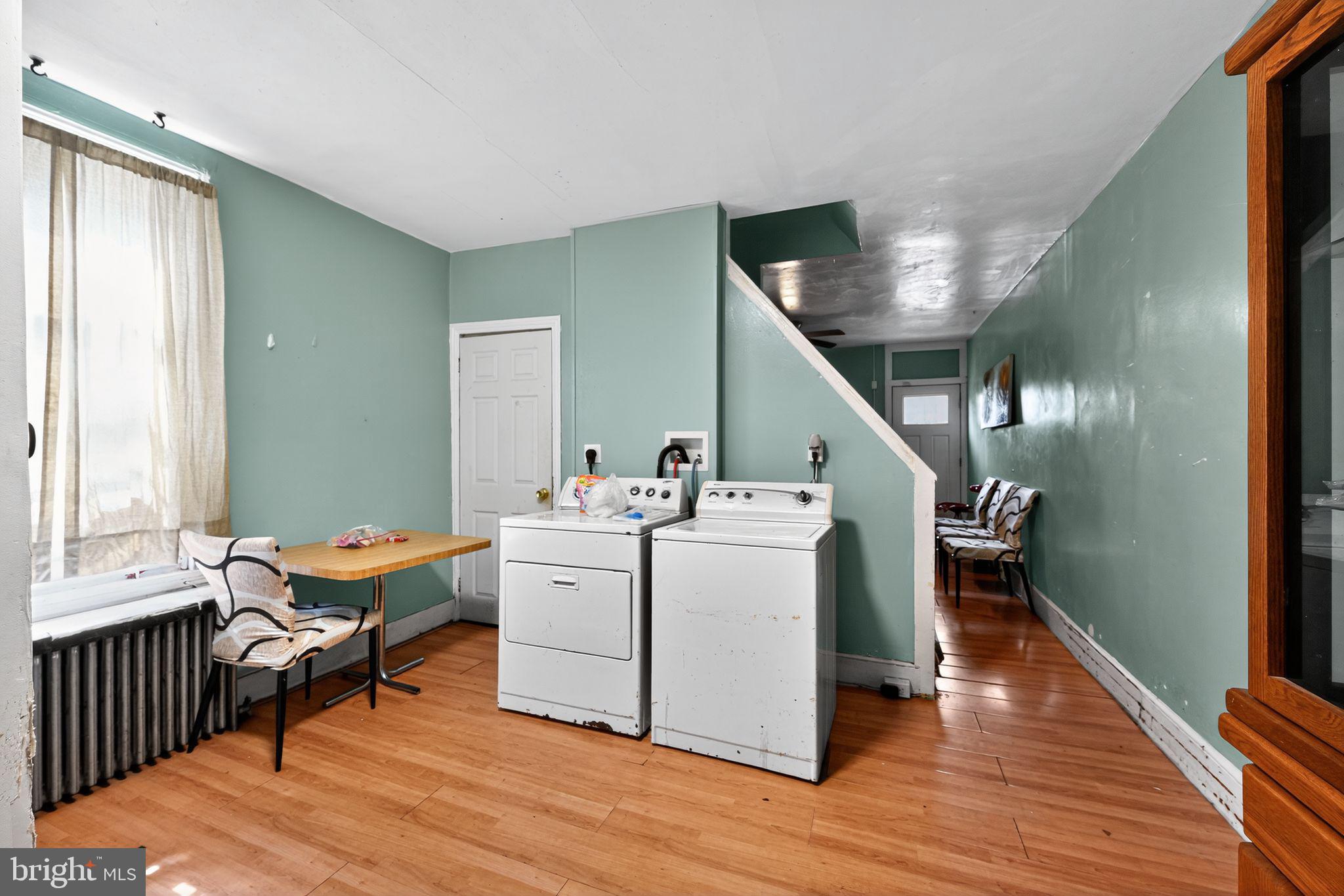 5843 MAGNOLIA STREET