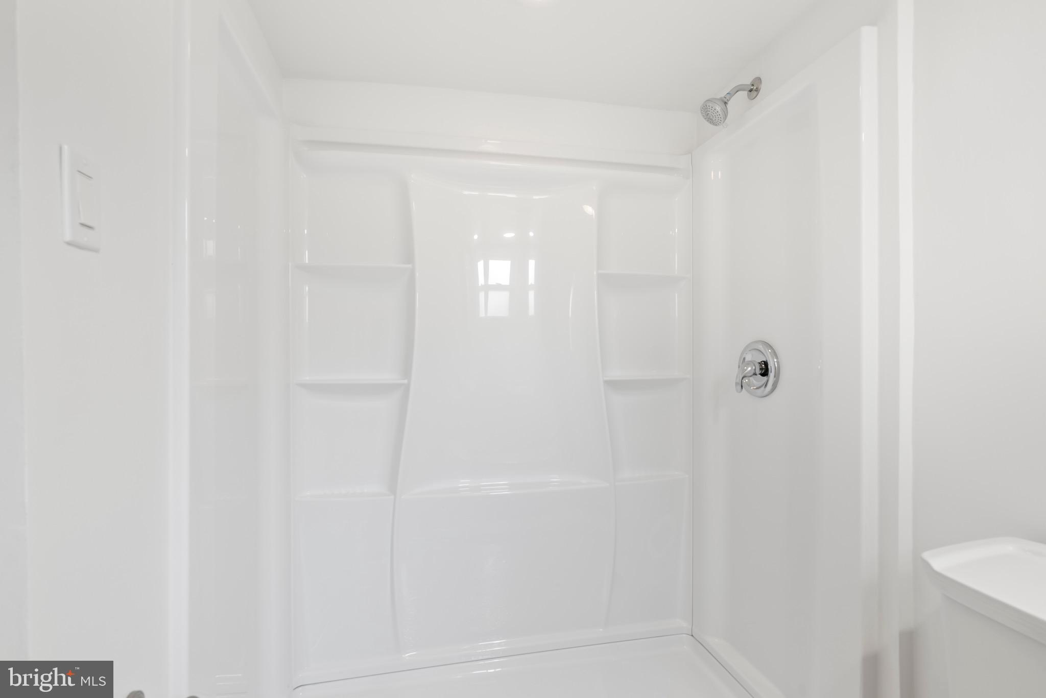 626 CARPENTER STREET 1