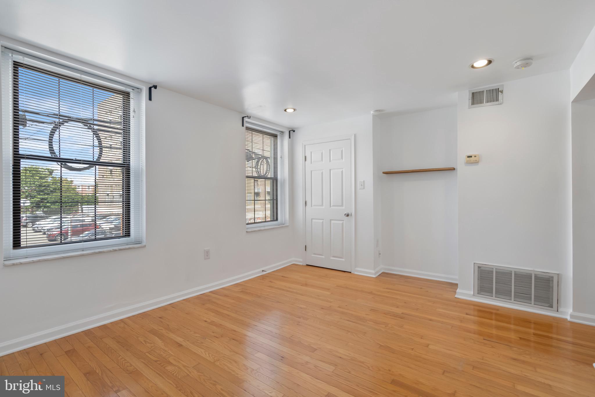 626 CARPENTER STREET 2