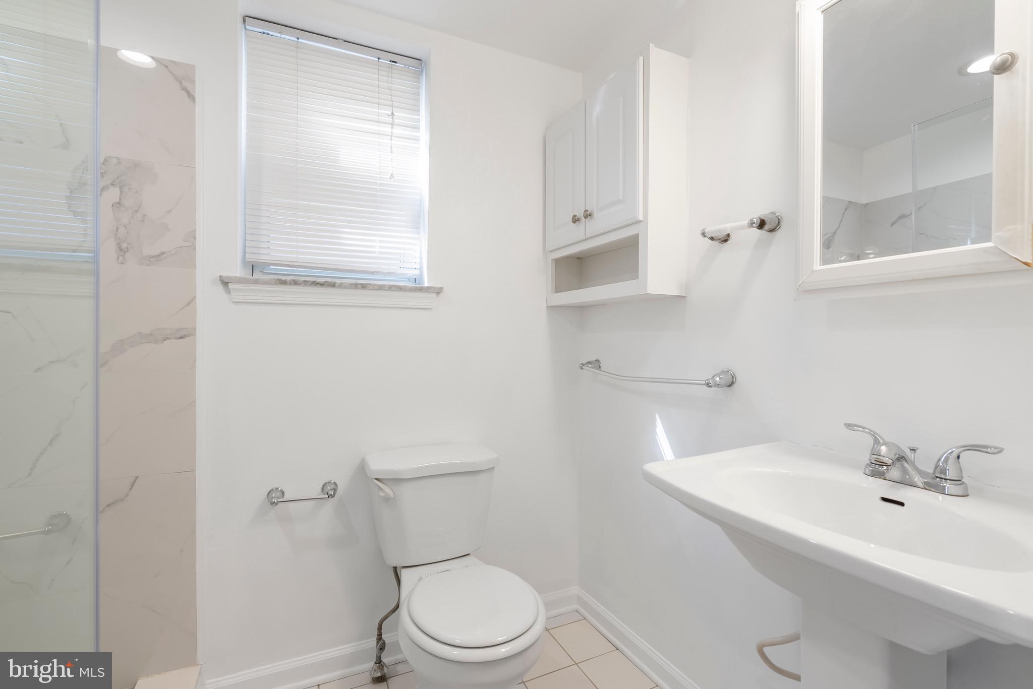 626 CARPENTER STREET 2