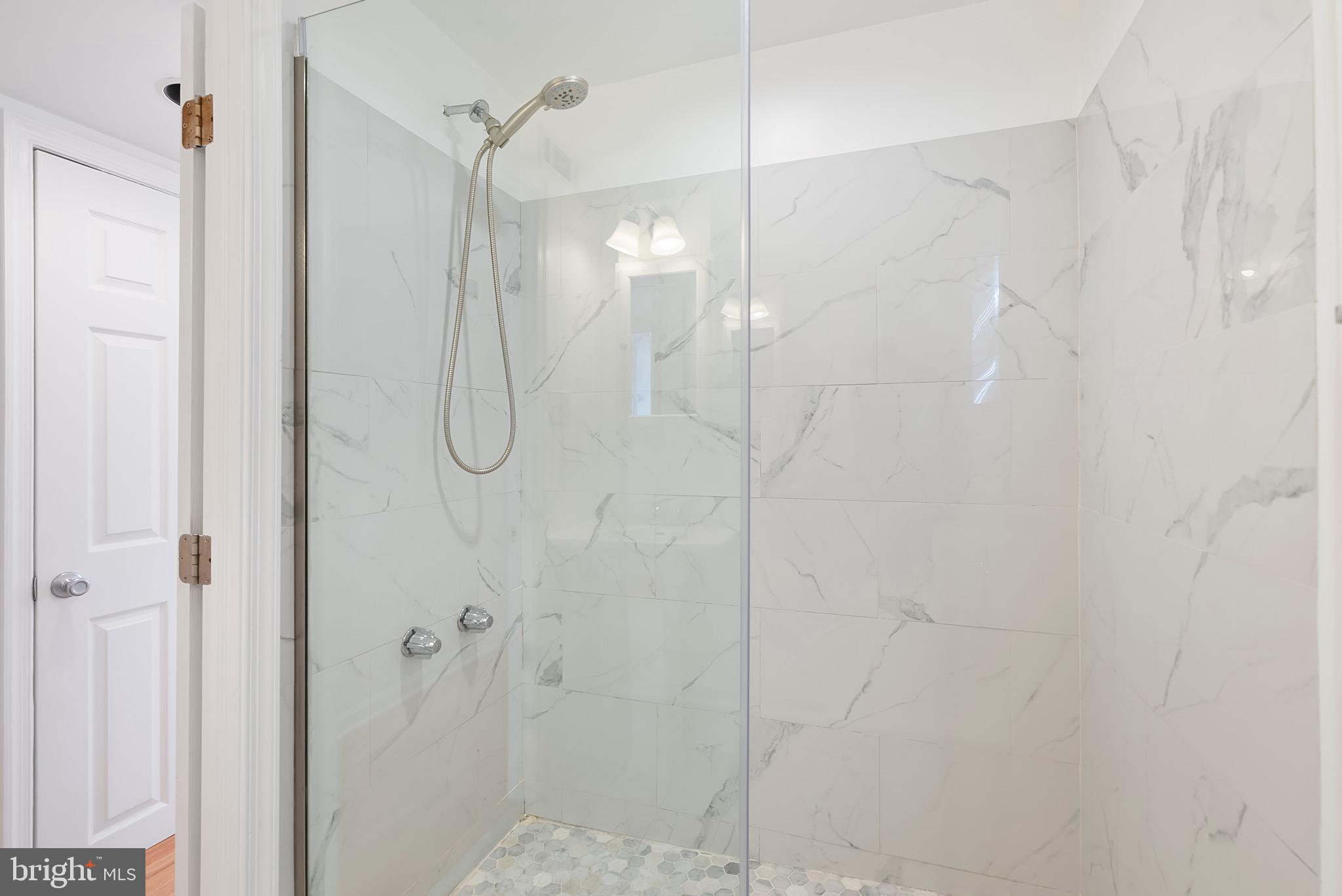 626 CARPENTER STREET 2