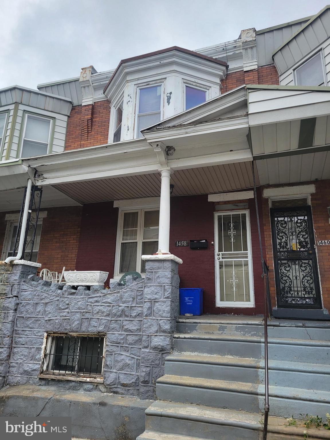 1458 N WANAMAKER STREET