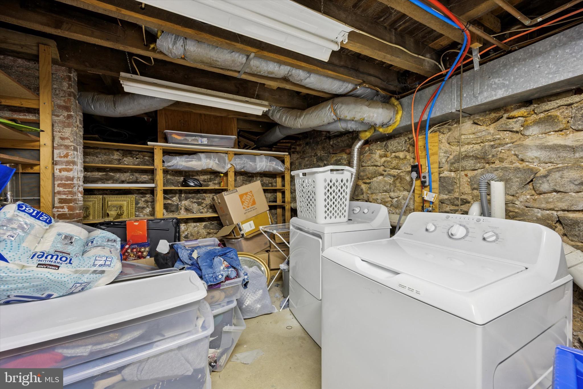 1731 BAINBRIDGE STREET