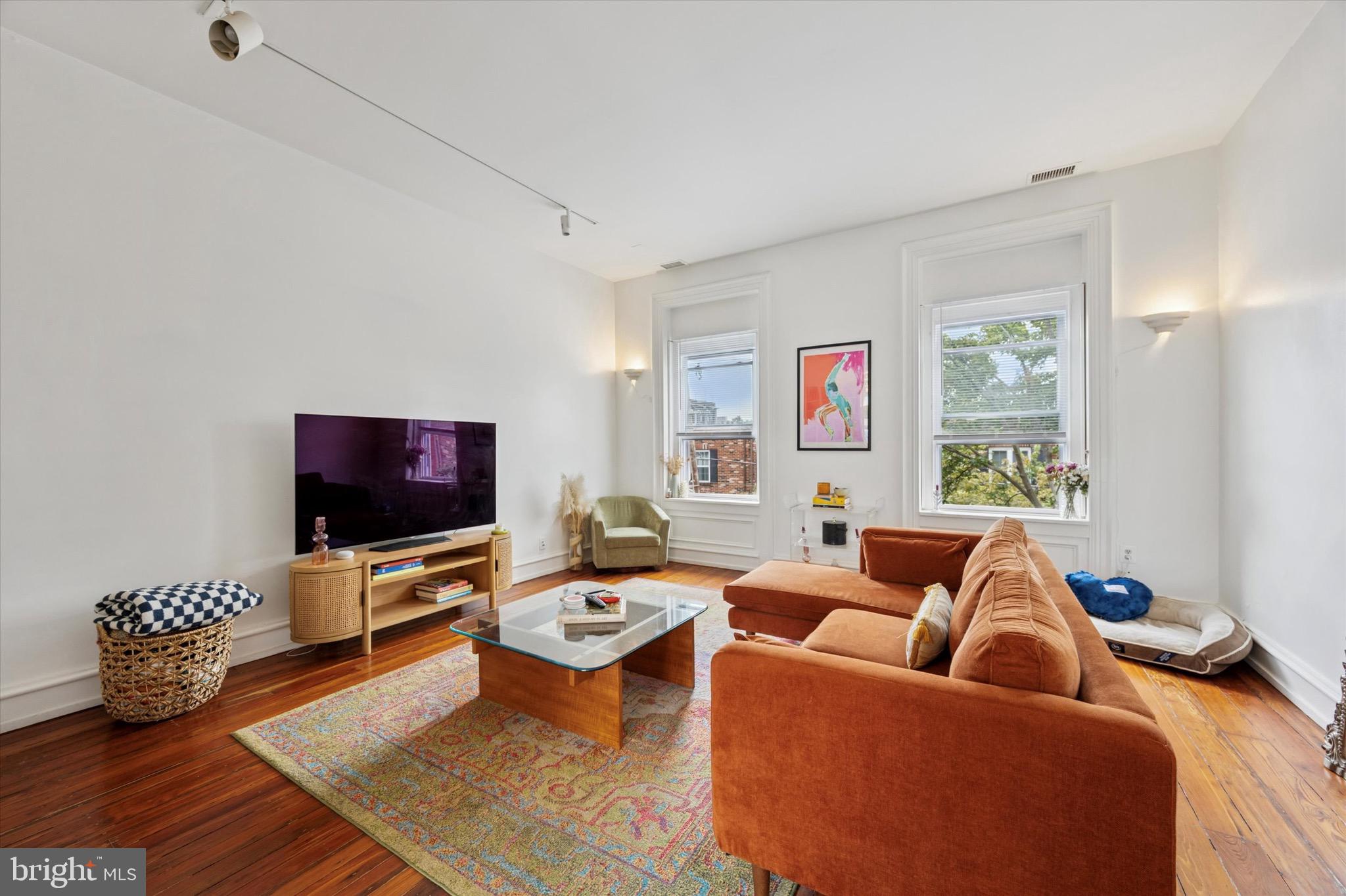 1731 BAINBRIDGE STREET