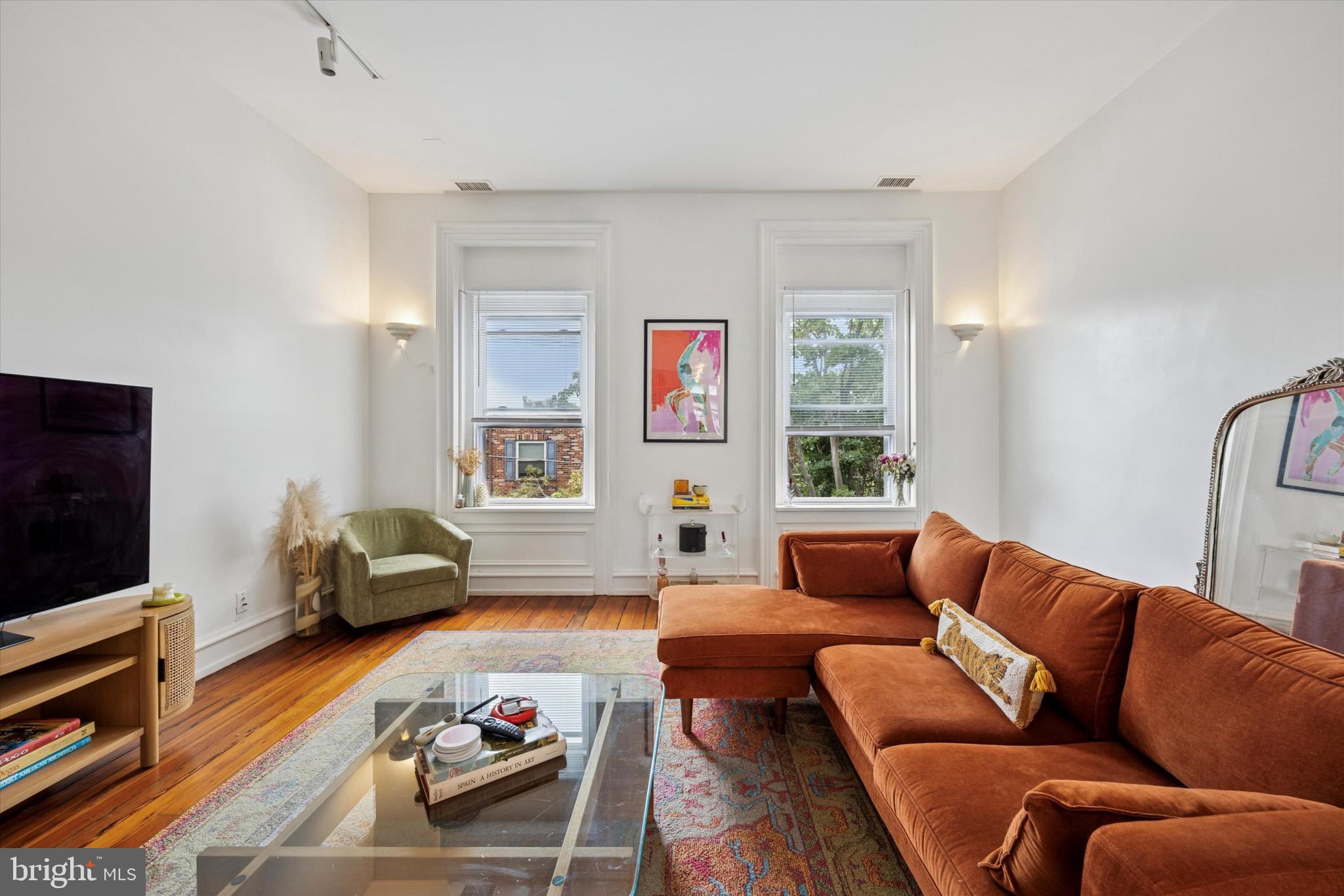 1731 BAINBRIDGE STREET