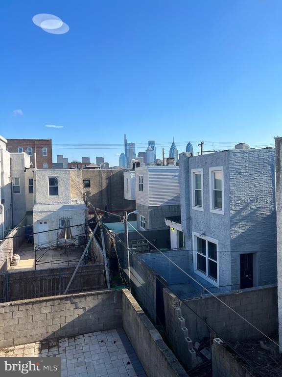 2209 FEDERAL STREET B