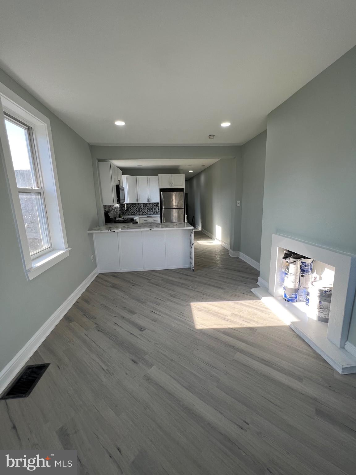 2209 FEDERAL STREET B