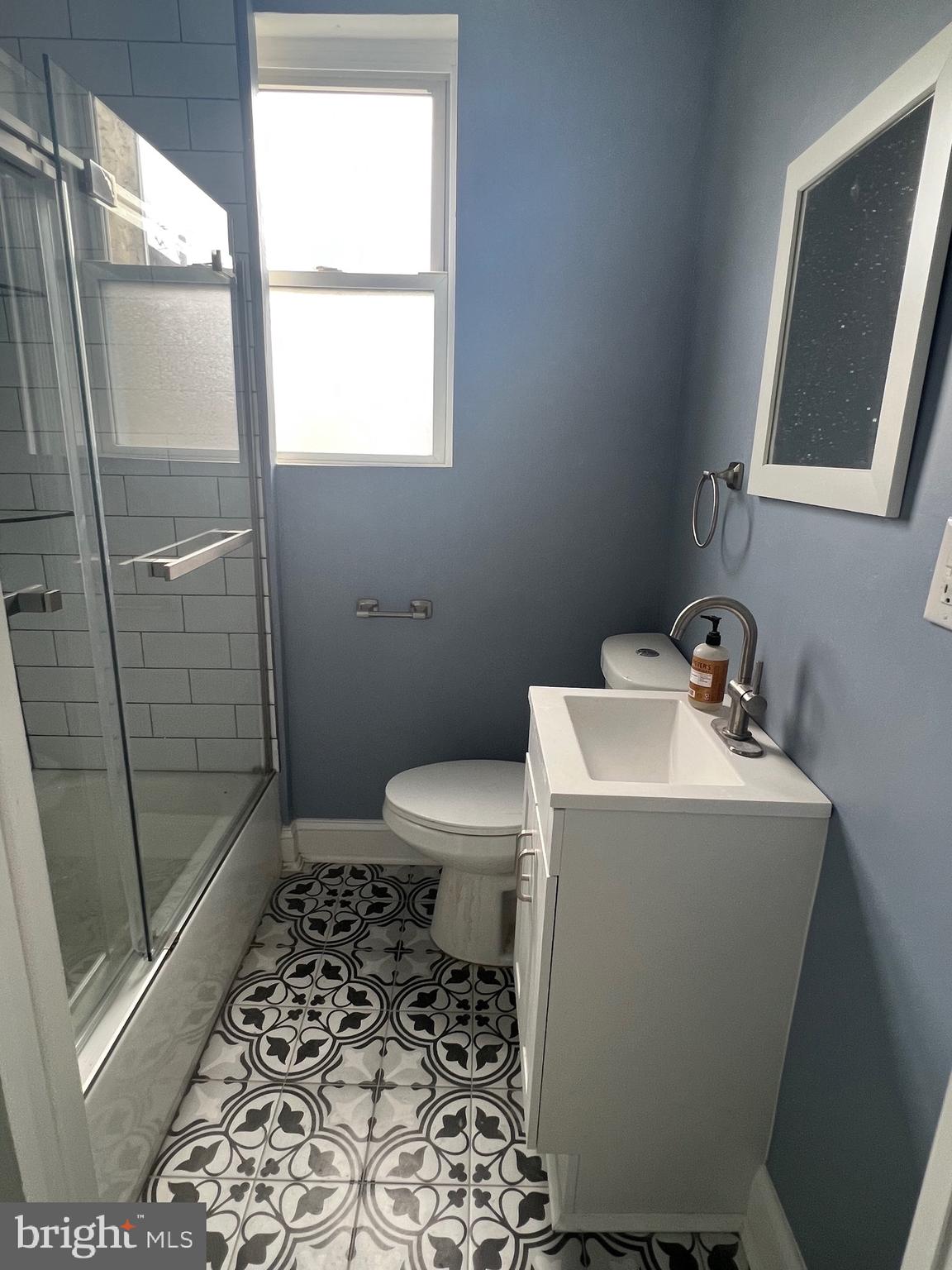 2209 FEDERAL STREET B