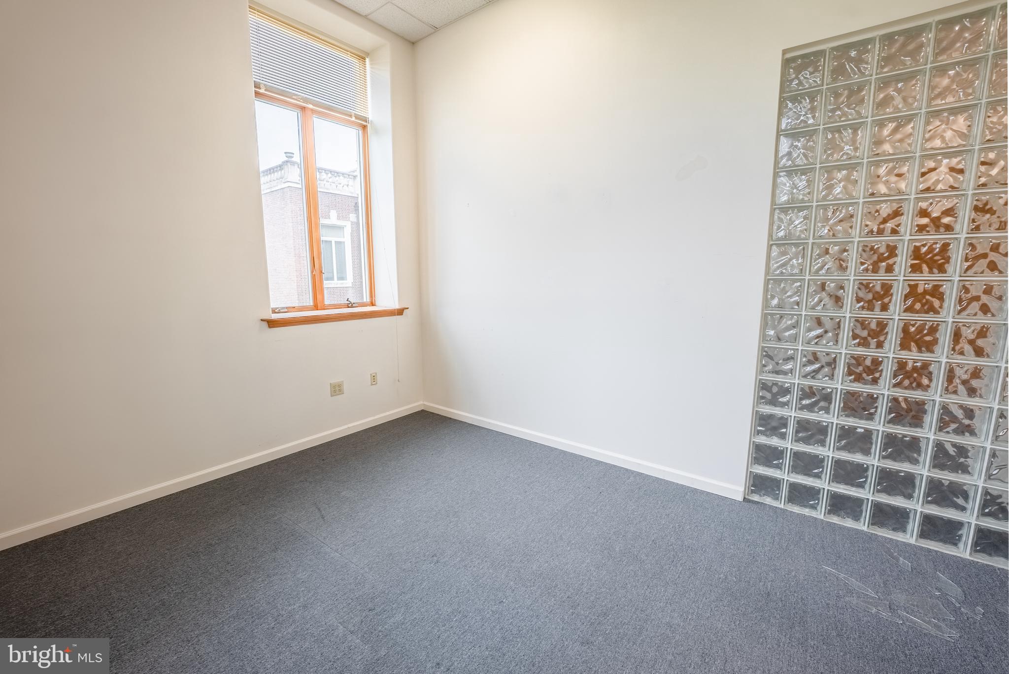 2708 COMMERCE WAY 203