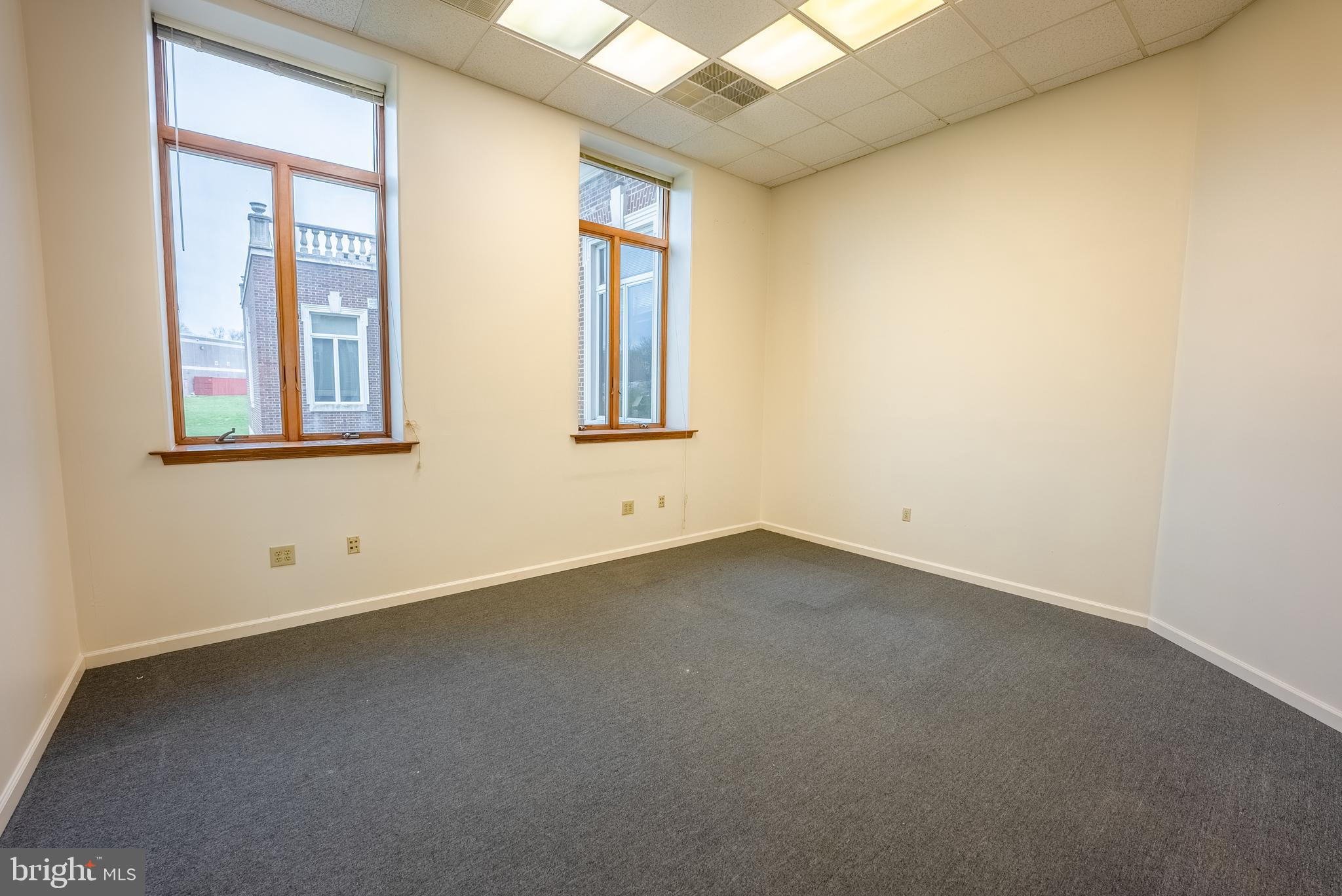 2708 COMMERCE WAY 203