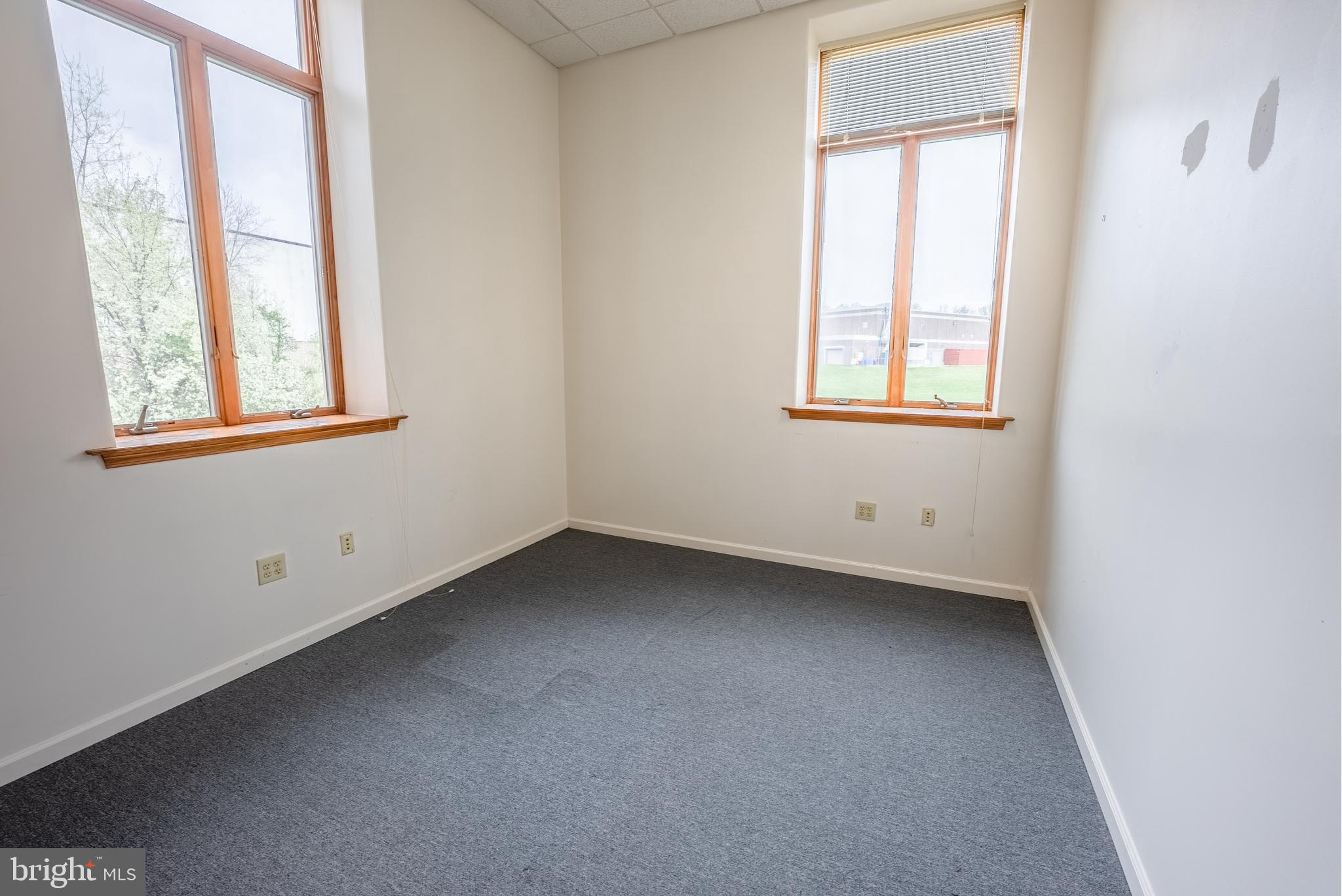 2708 COMMERCE WAY 203