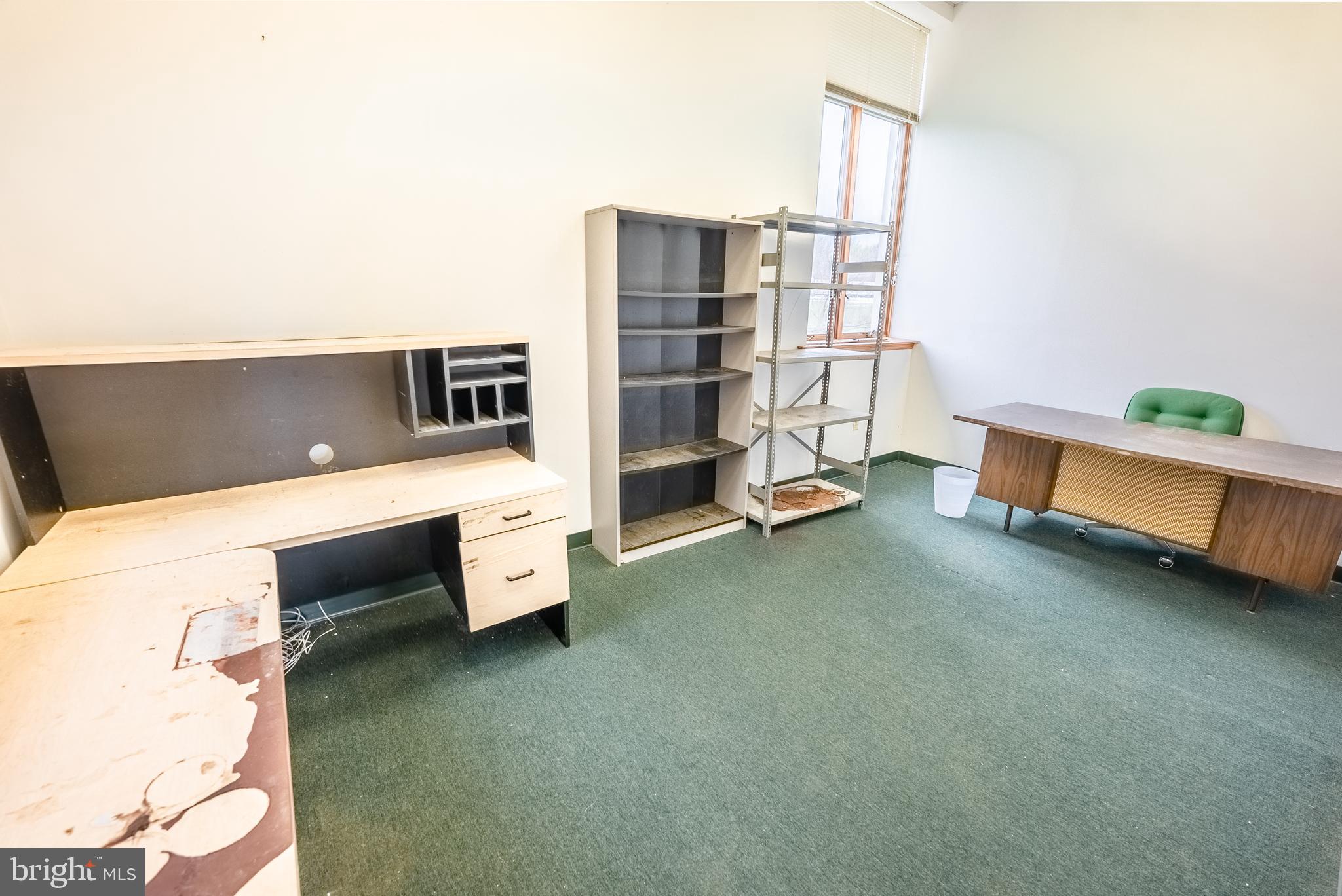 2708 COMMERCE WAY 202