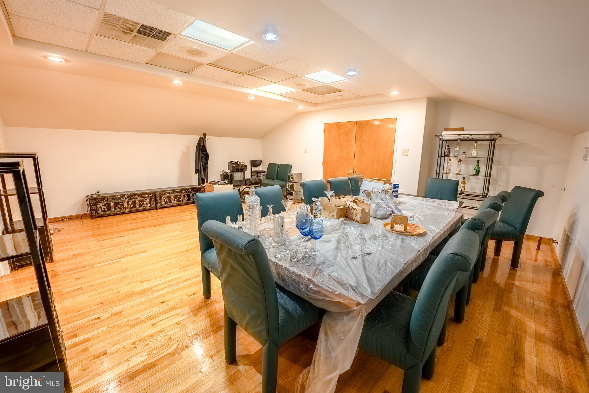 2708 COMMERCE WAY 401