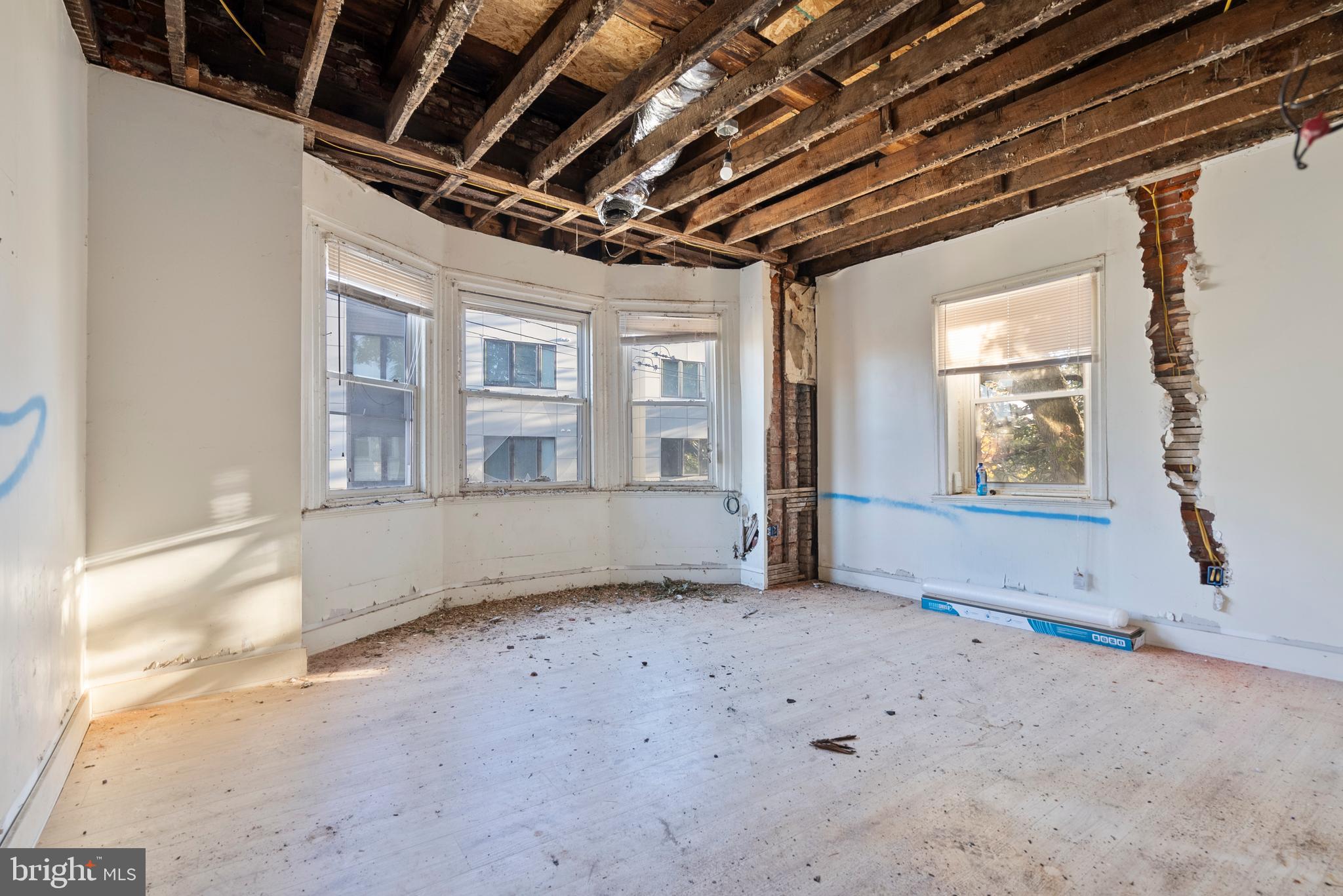 6200 GERMANTOWN AVENUE