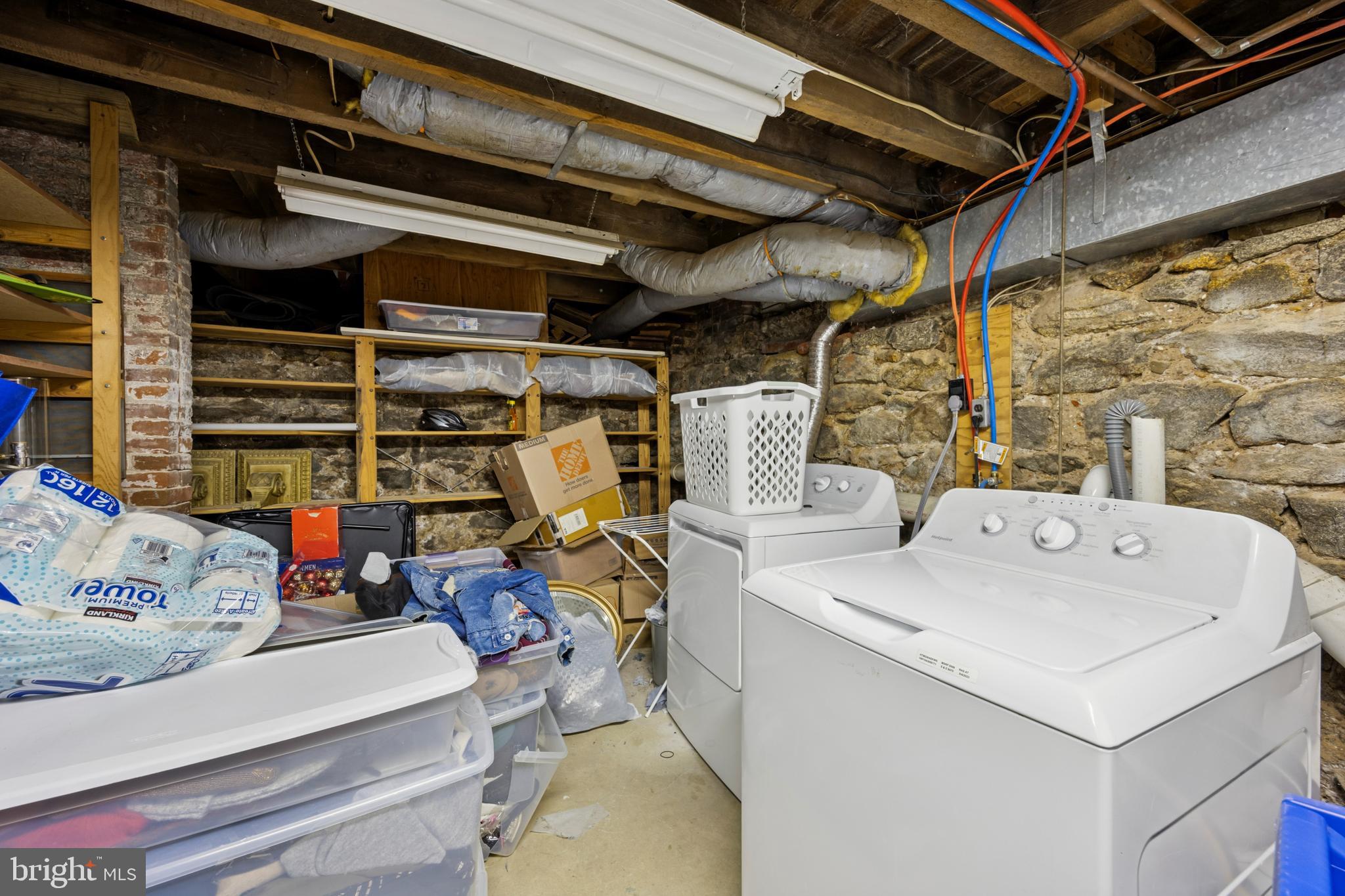 1731 BAINBRIDGE STREET 1