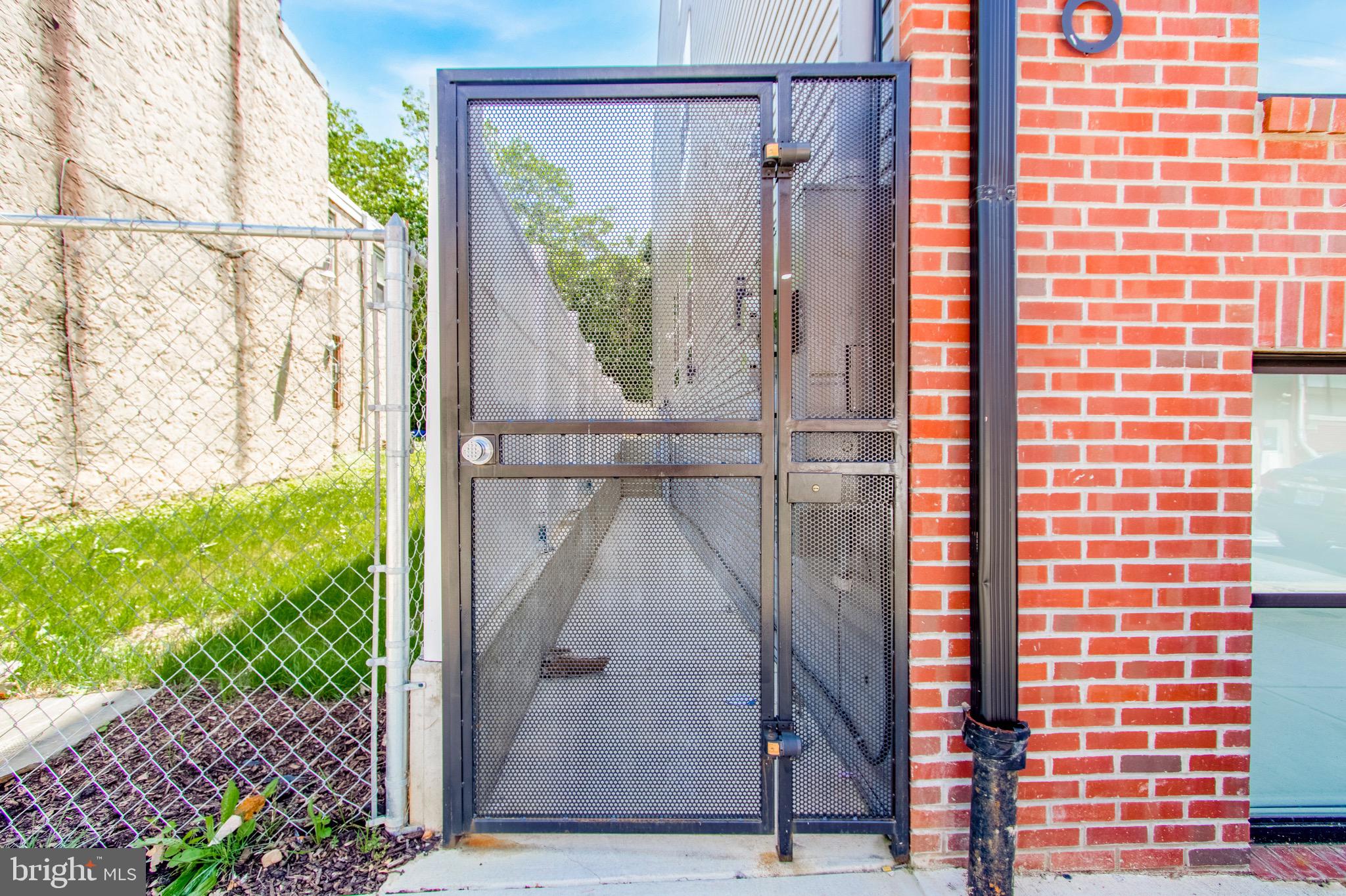 3836 HAVERFORD AVENUE 6