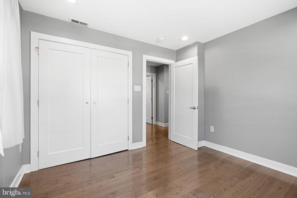 1224 NORWALK ROAD
