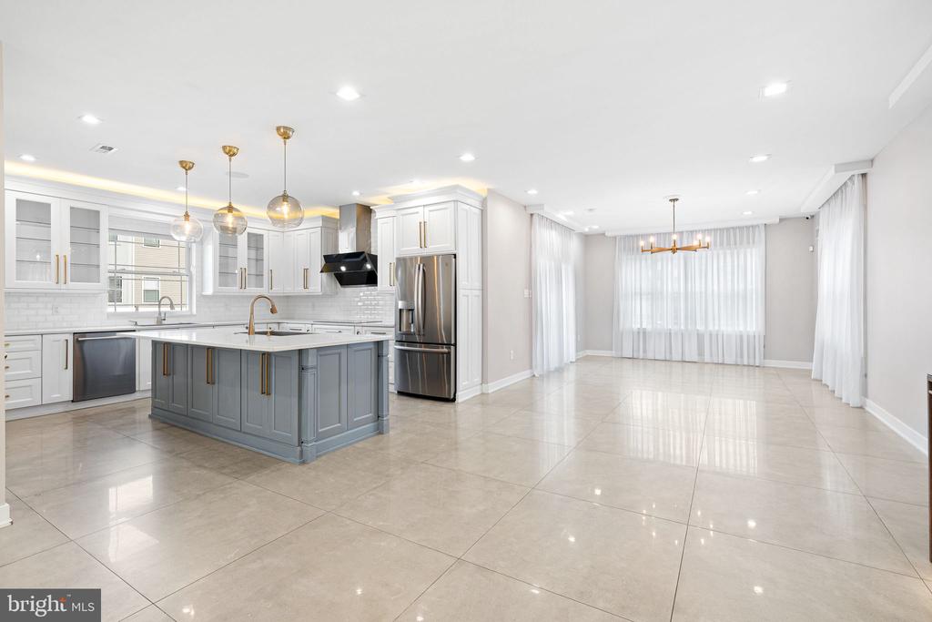 1224 NORWALK ROAD
