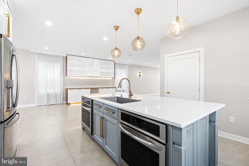 1224 NORWALK ROAD