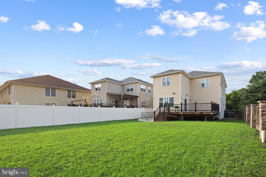 1224 NORWALK ROAD