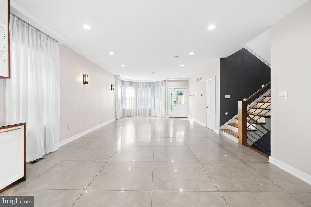 1224 NORWALK ROAD