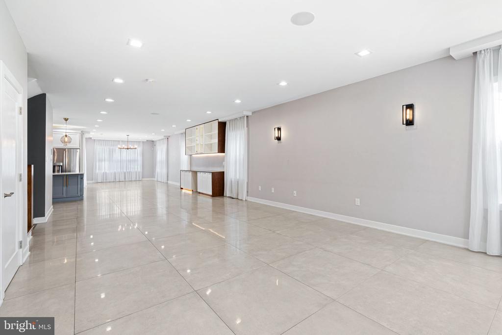 1224 NORWALK ROAD