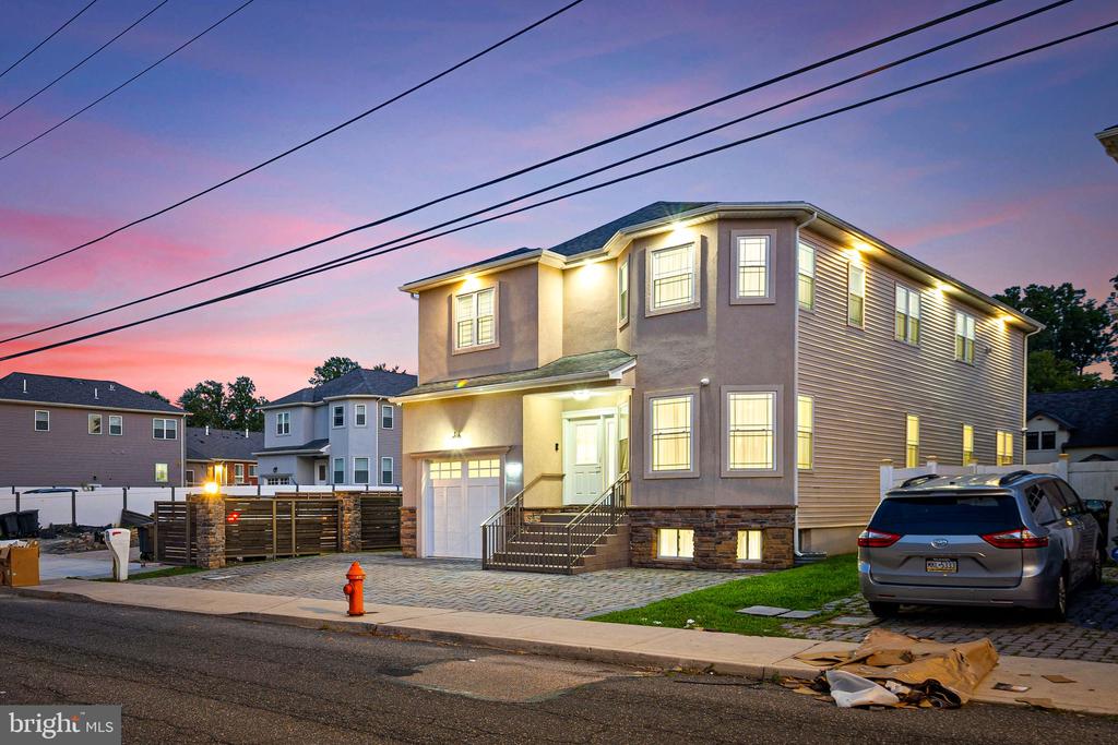 1224 NORWALK ROAD