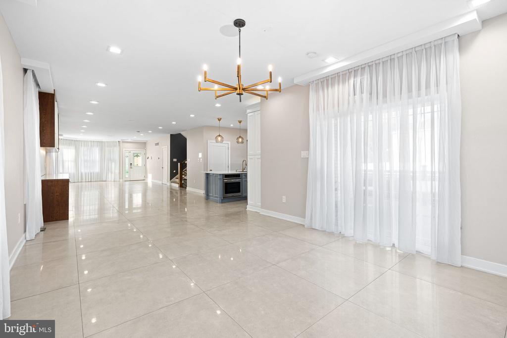 1224 NORWALK ROAD