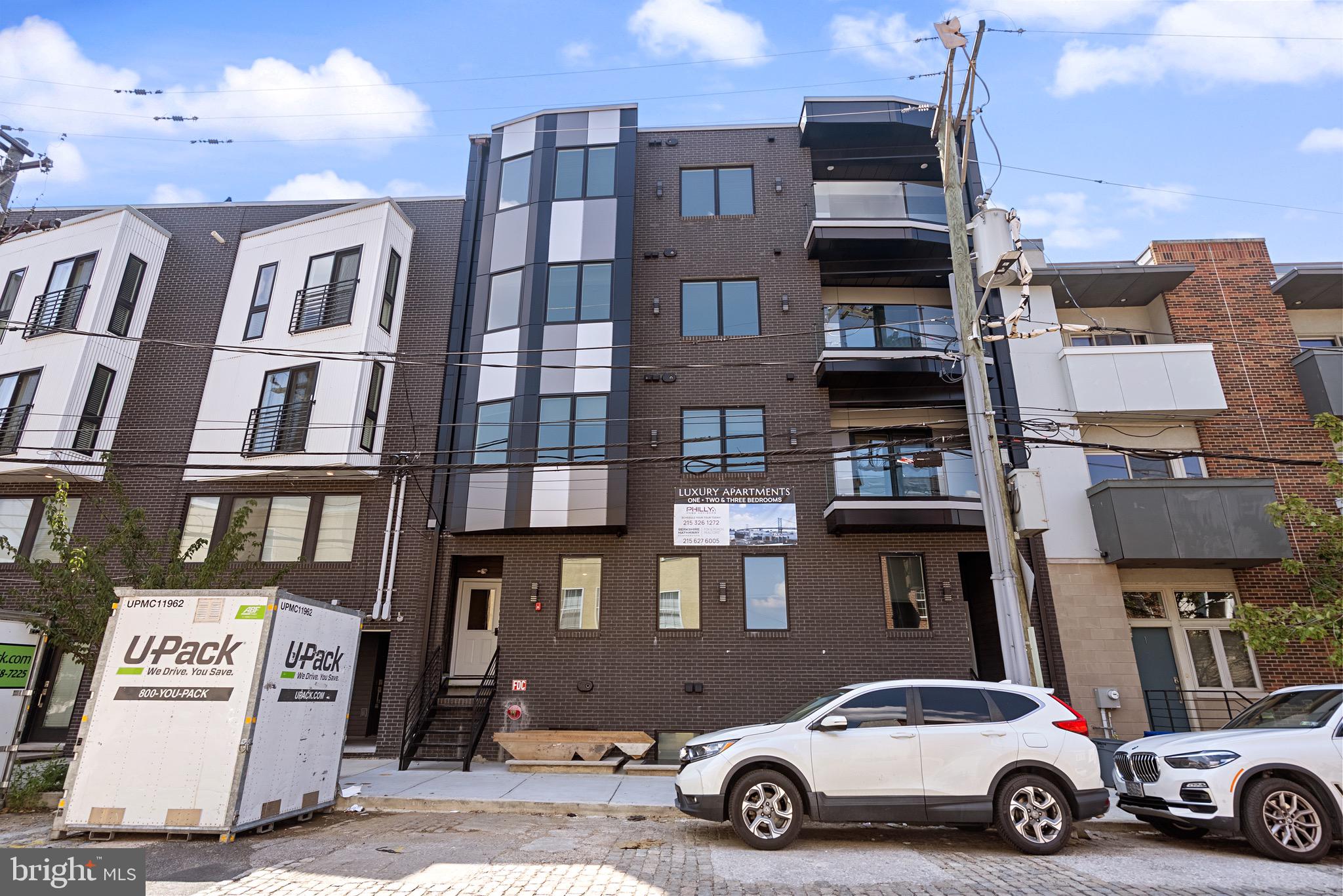 408-10 N FRONT STREET 2