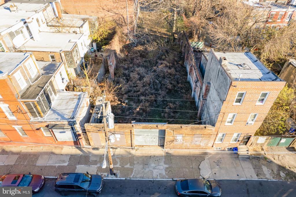 2453 N PARK AVENUE 57