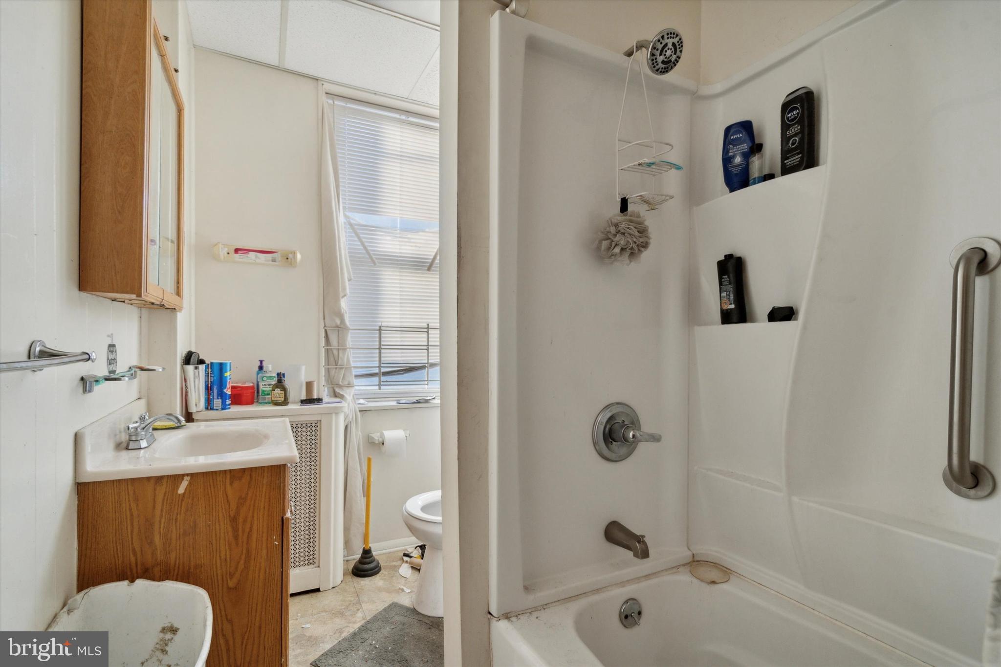 1324 W CUMBERLAND STREET