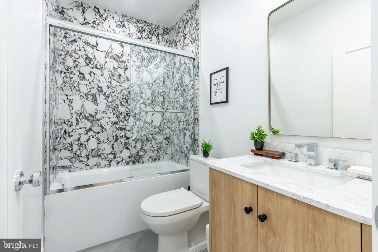 6206 GERMANTOWN AVENUE