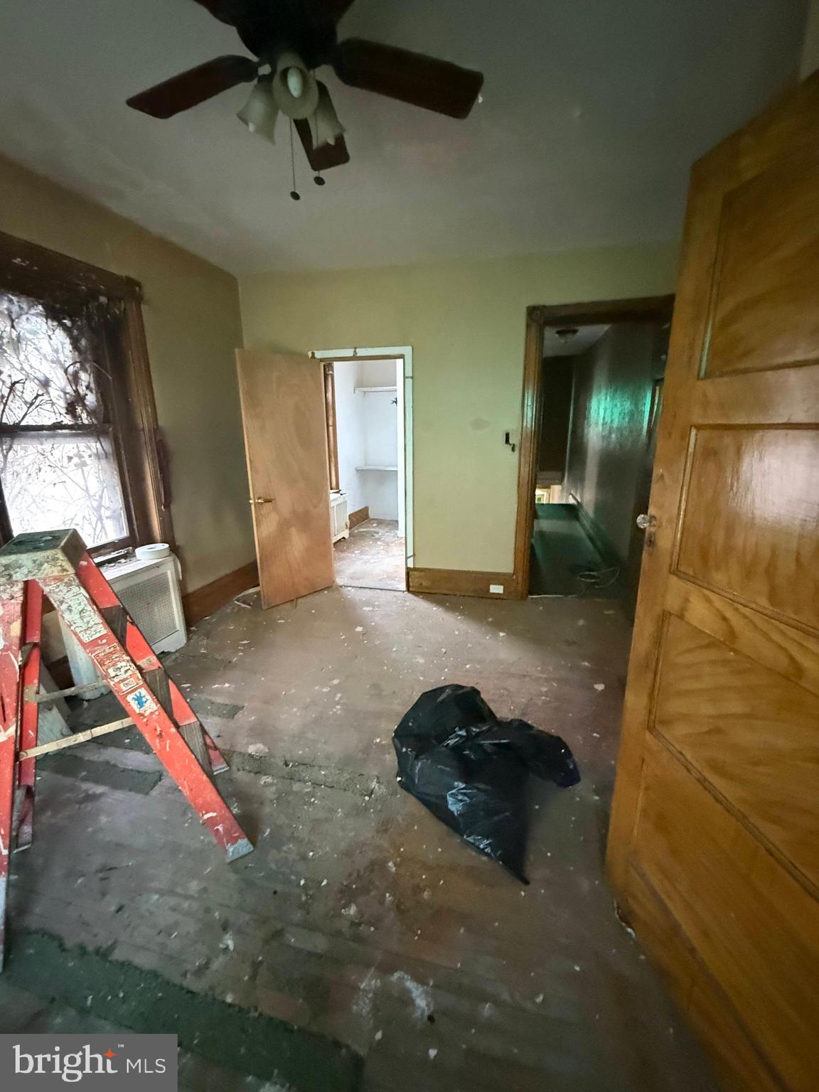 2135 N VAN PELT STREET