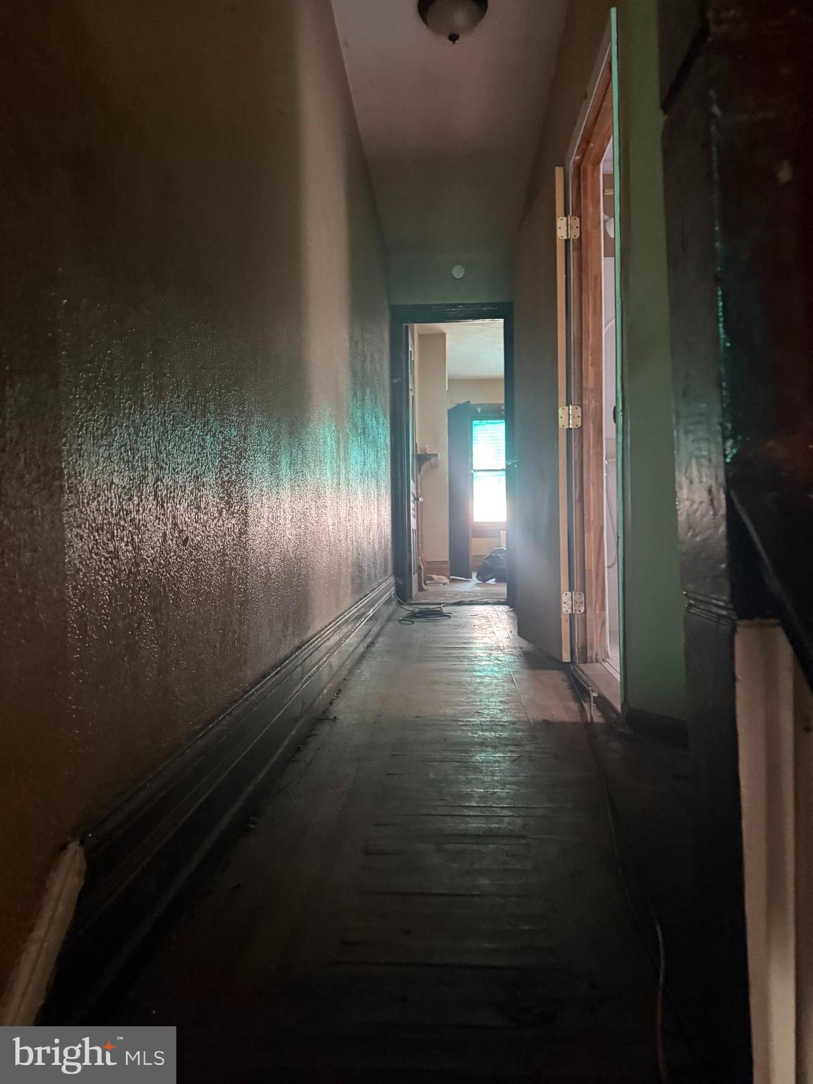 2135 N VAN PELT STREET