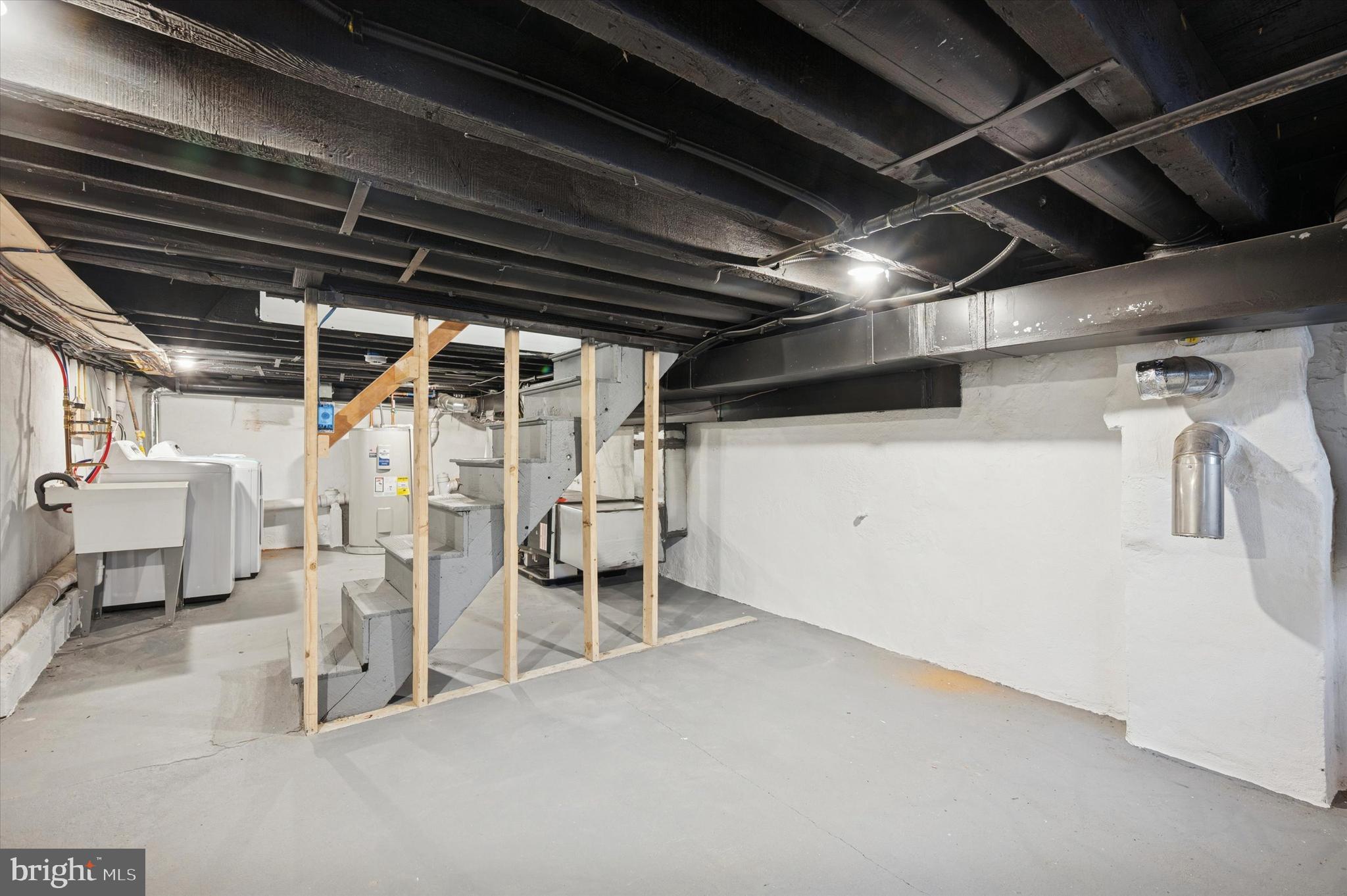 850 N UBER STREET