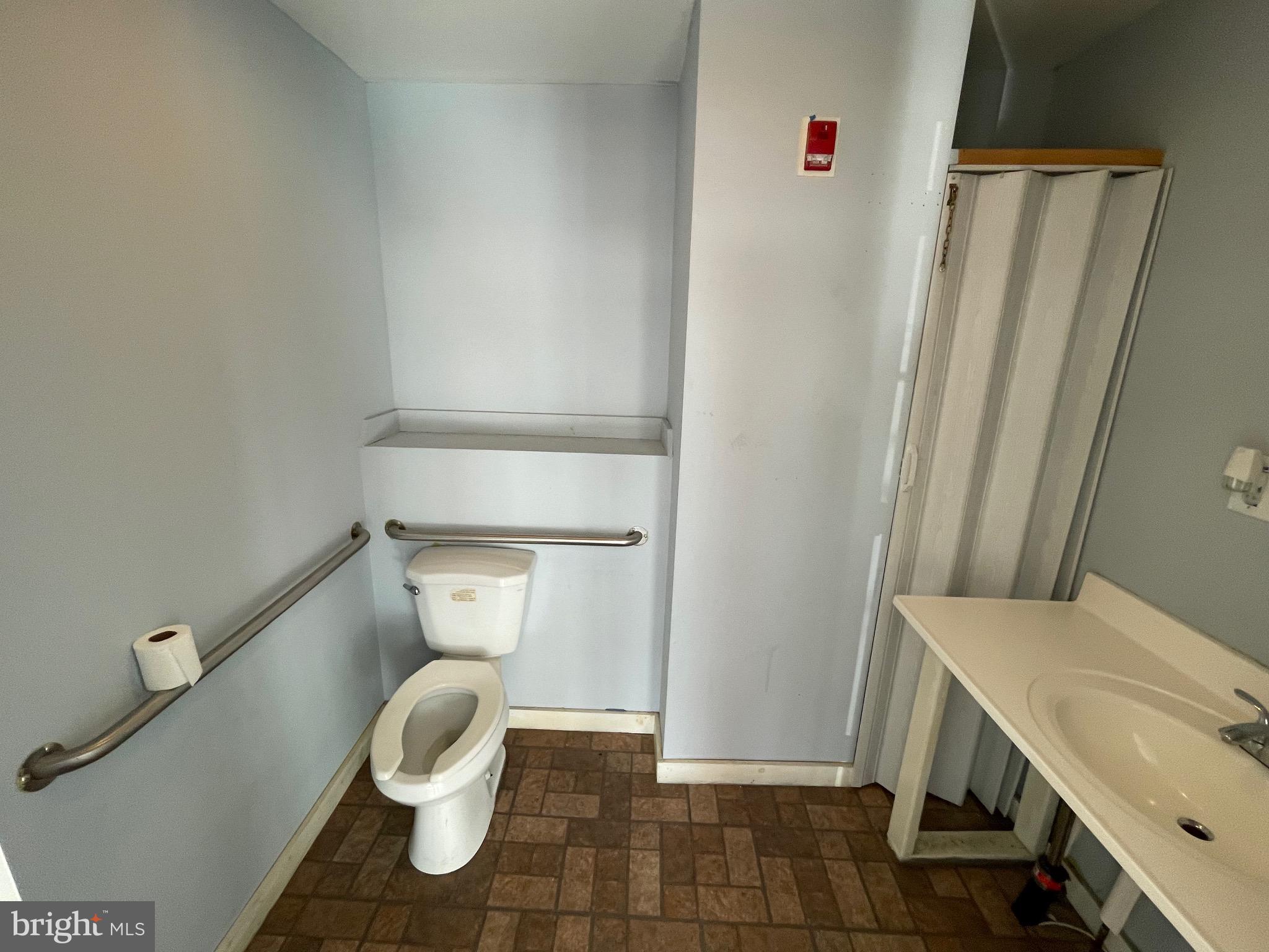 507 W GIRARD AVENUE 9