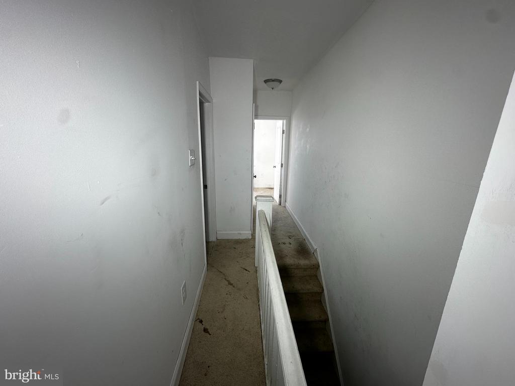 460 E MECHANIC STREET
