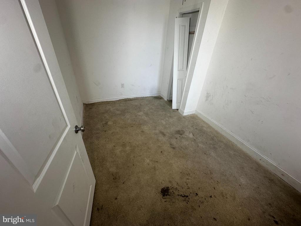 460 E MECHANIC STREET