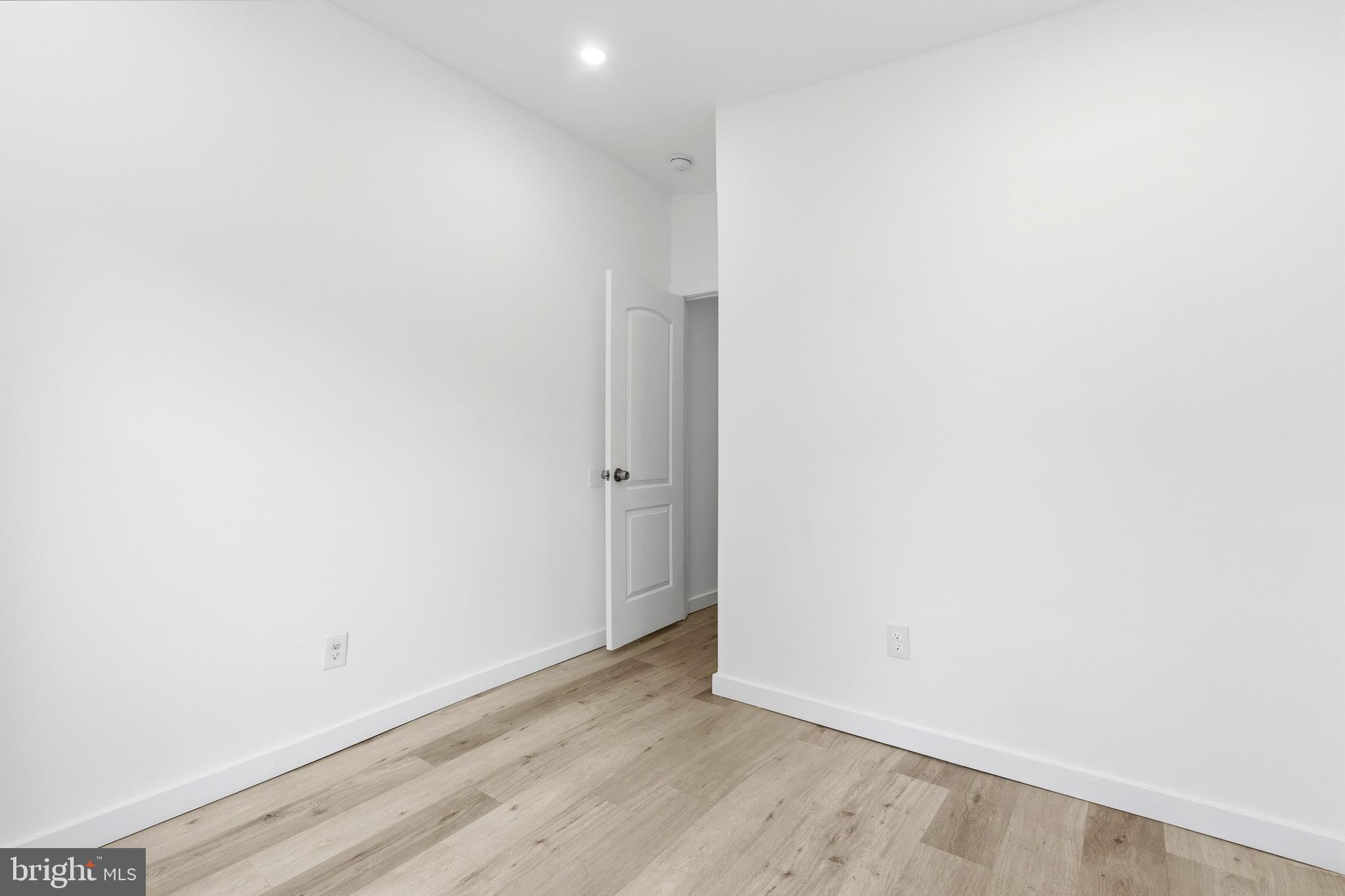 2150 N FRANKLIN STREET