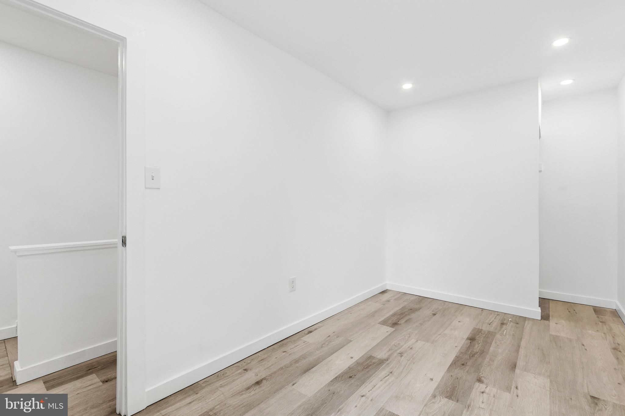 2150 N FRANKLIN STREET