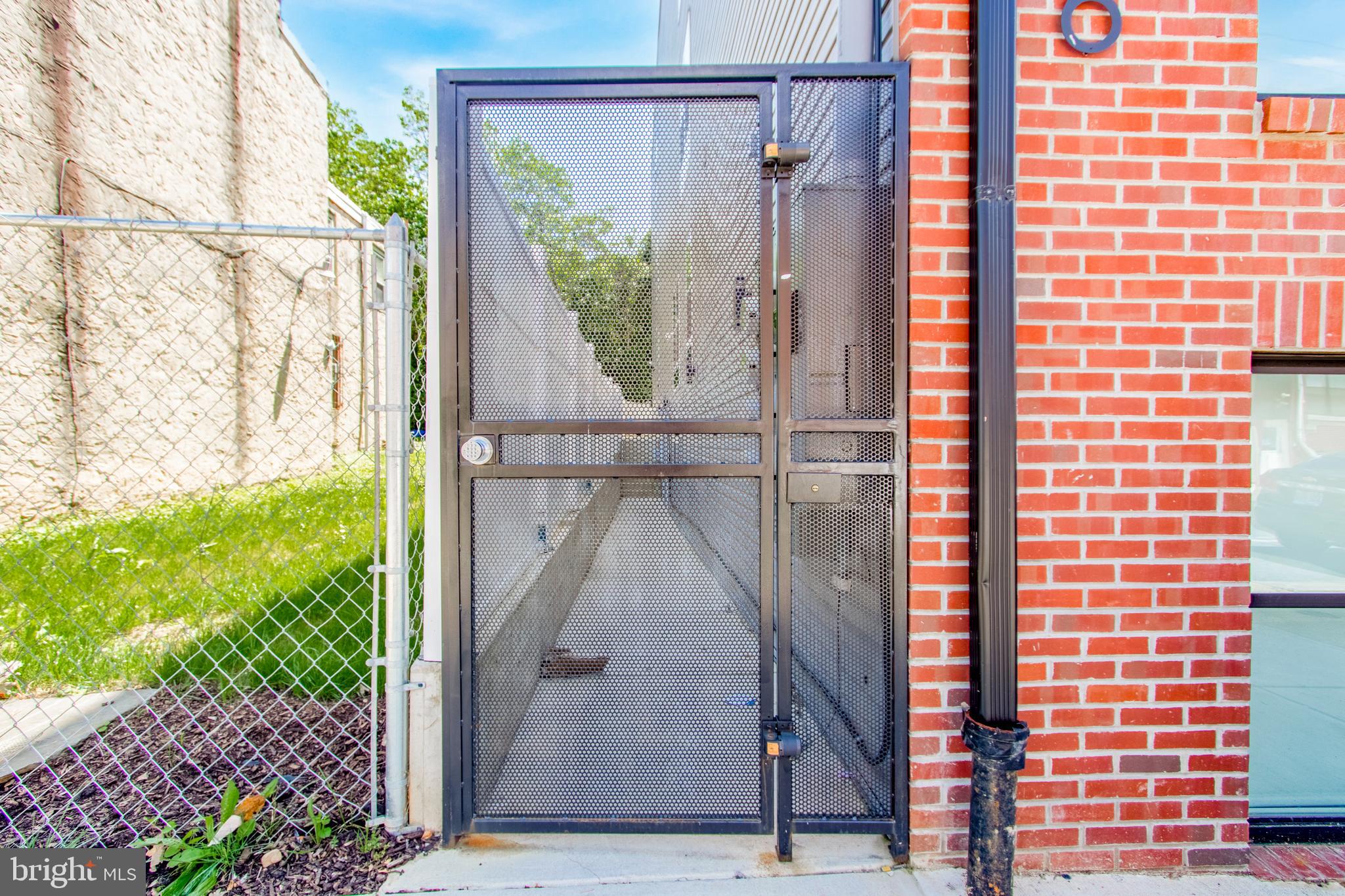 3836 HAVERFORD AVENUE 5