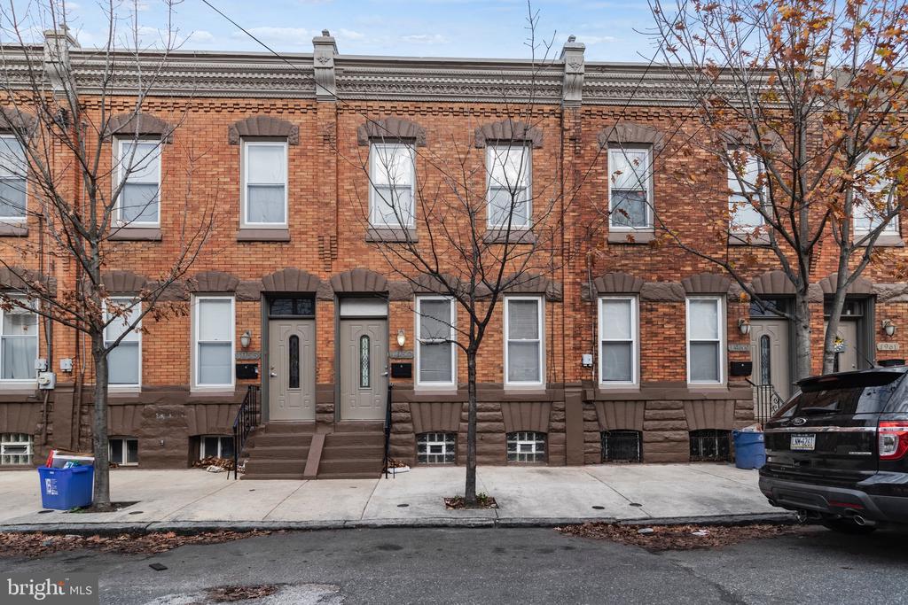 1930 E Stella St E STELLA STREET