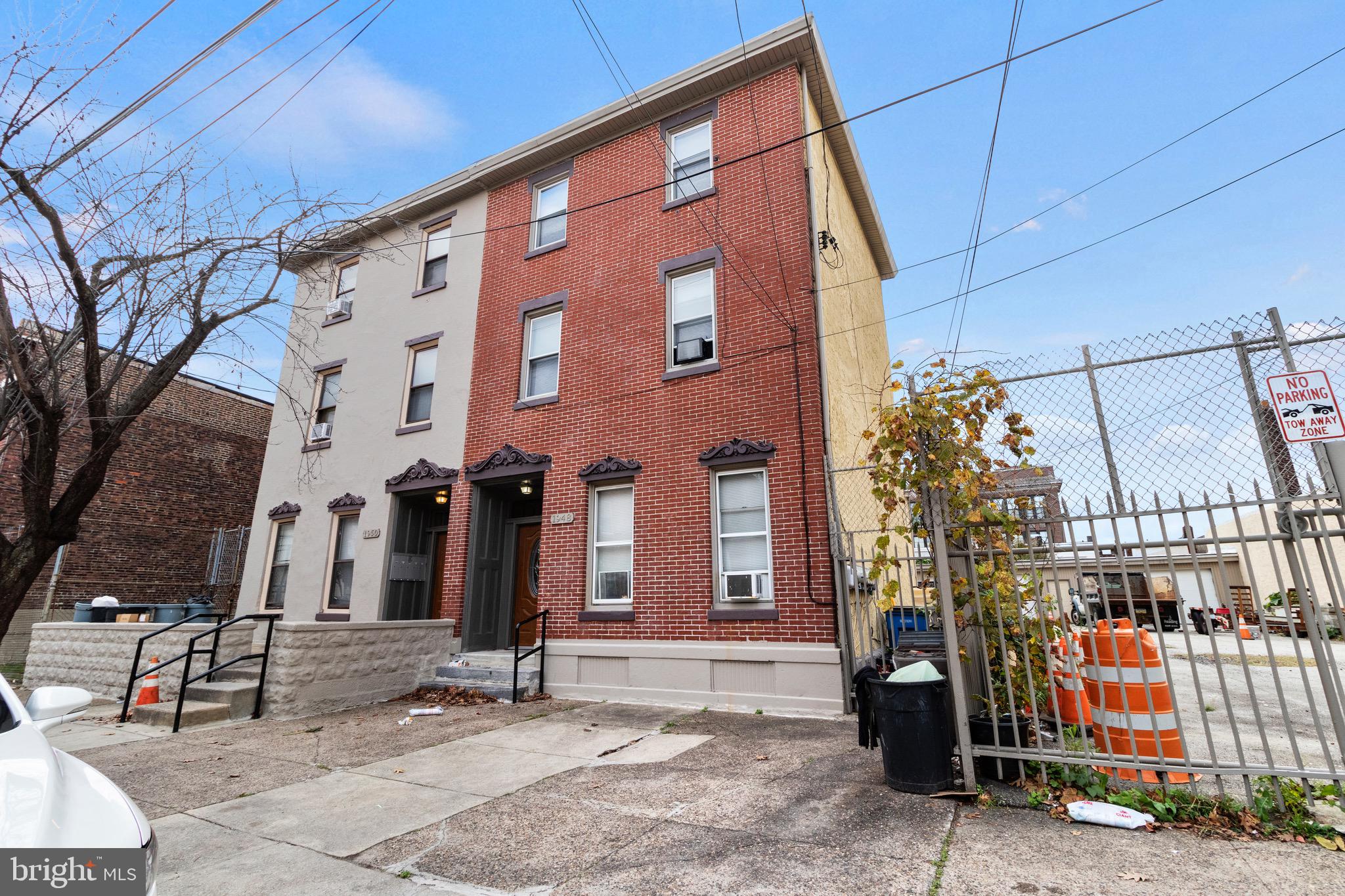 1930 E Stella St E STELLA STREET