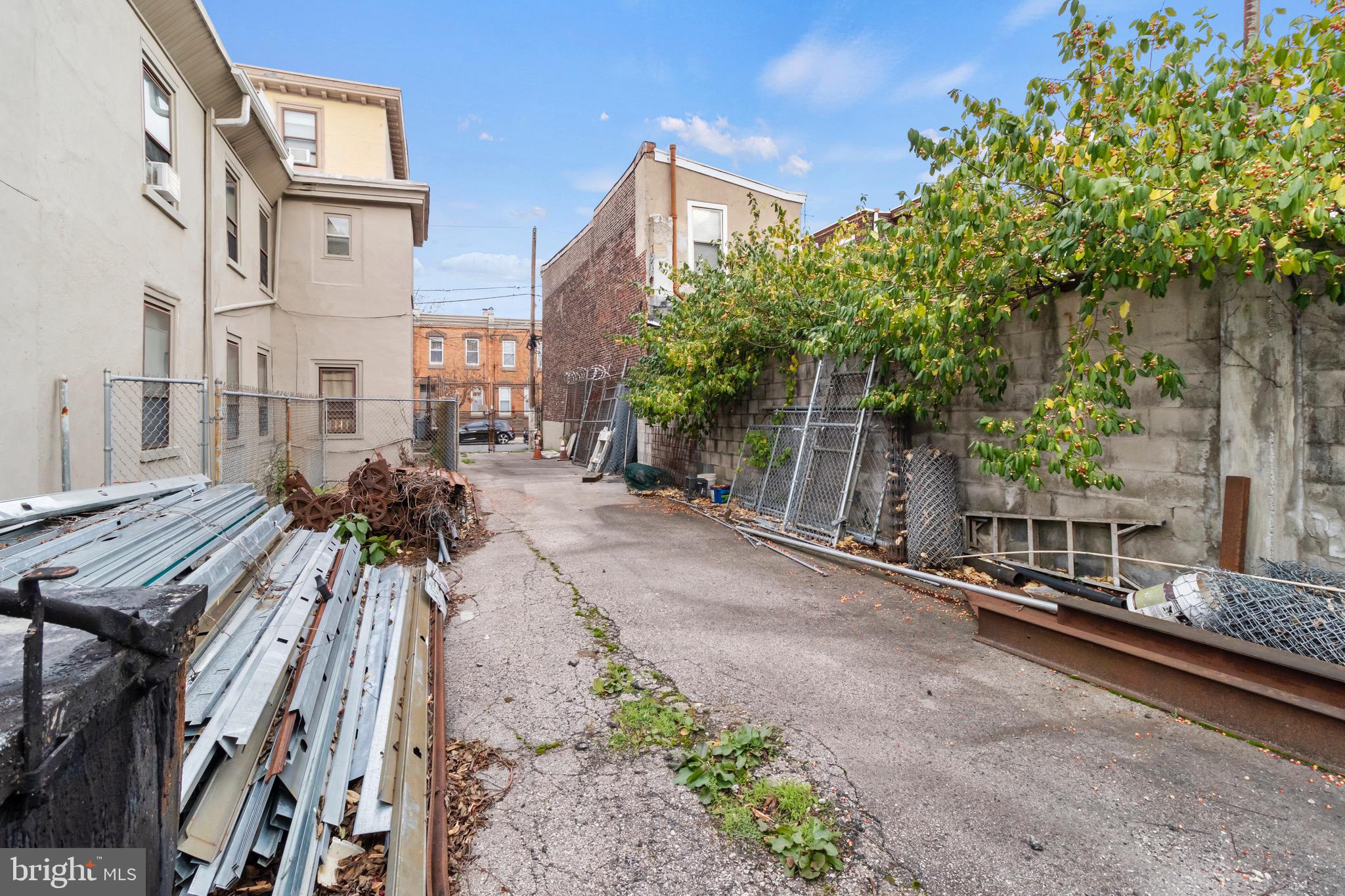 1930 E Stella St E STELLA STREET