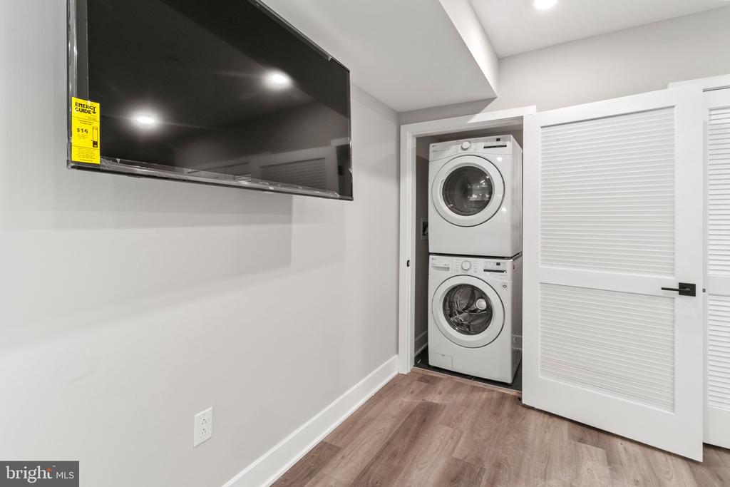 520 N 37TH STREET 3-4