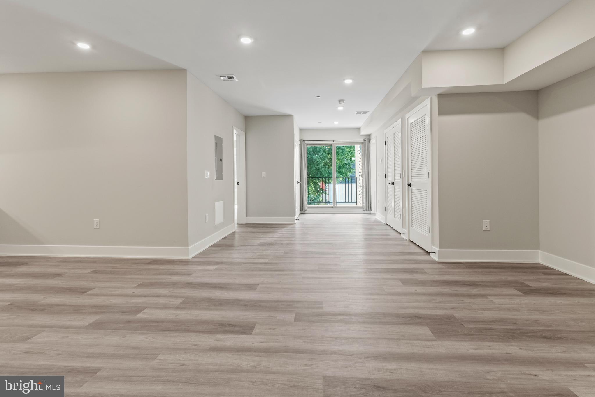 520 N 37TH STREET 32