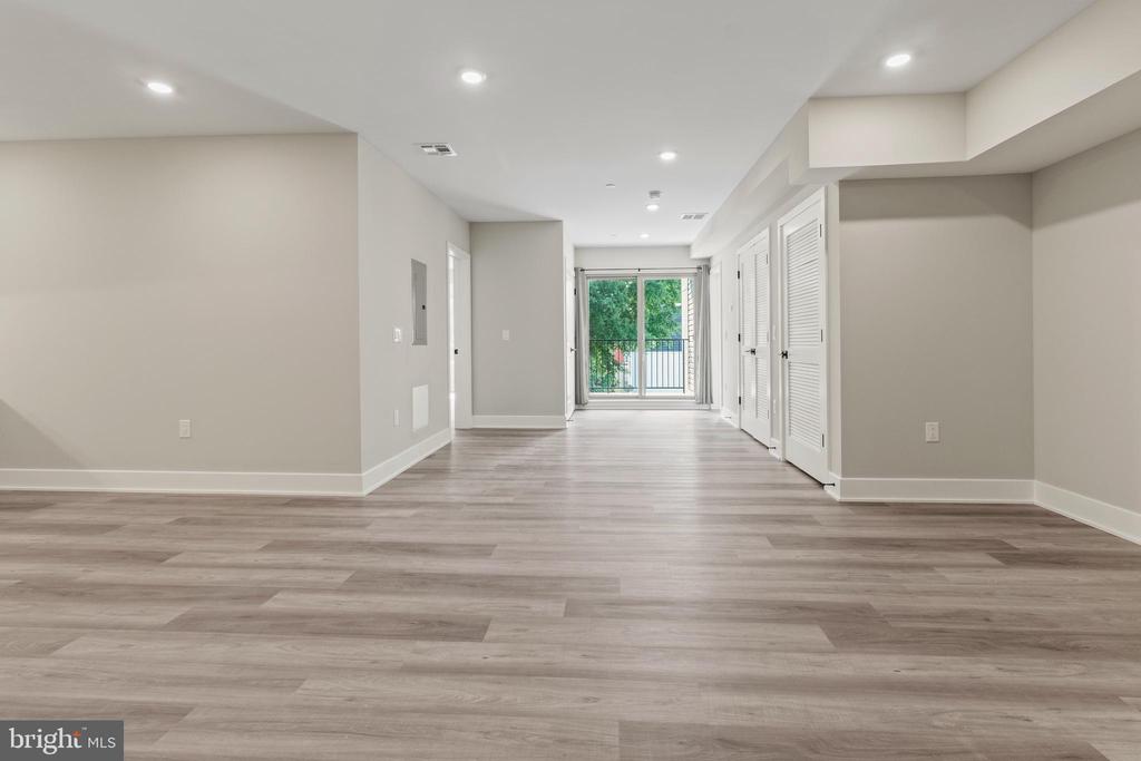 520 N 37TH STREET 32